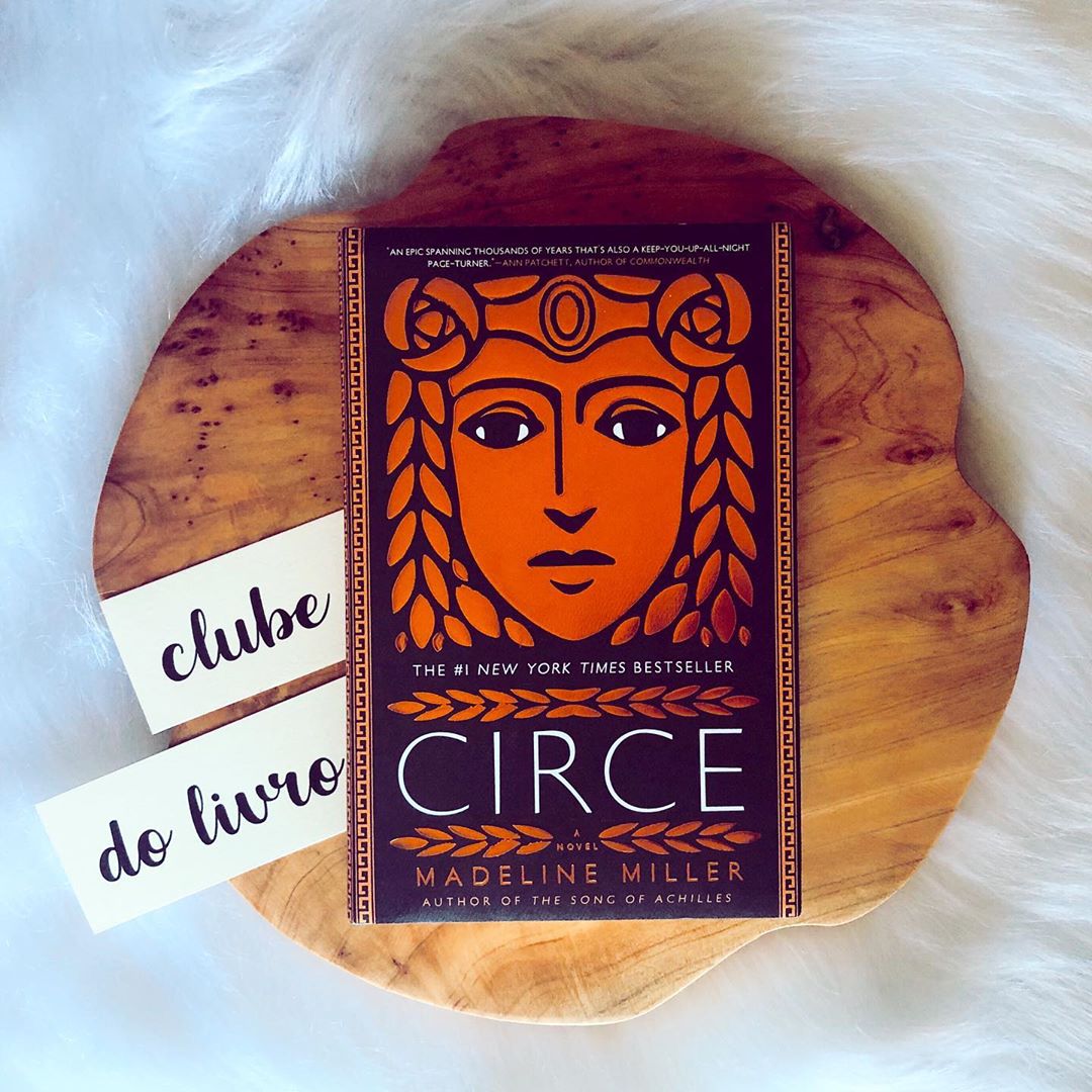 Circe de Madeline Miller é leitura de agosto do clube do livro do Literatura Inglesa Brasil.