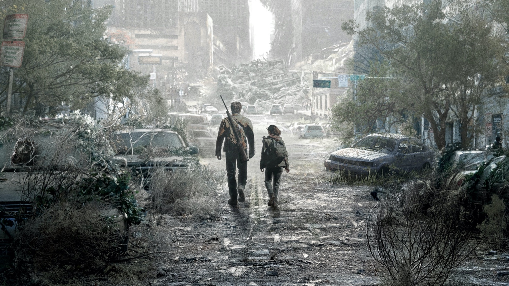 Imagem da série da HBO "The Last of Us" com os dois protagonistas caminhando por uma rua deserta após apocalipse zumbi