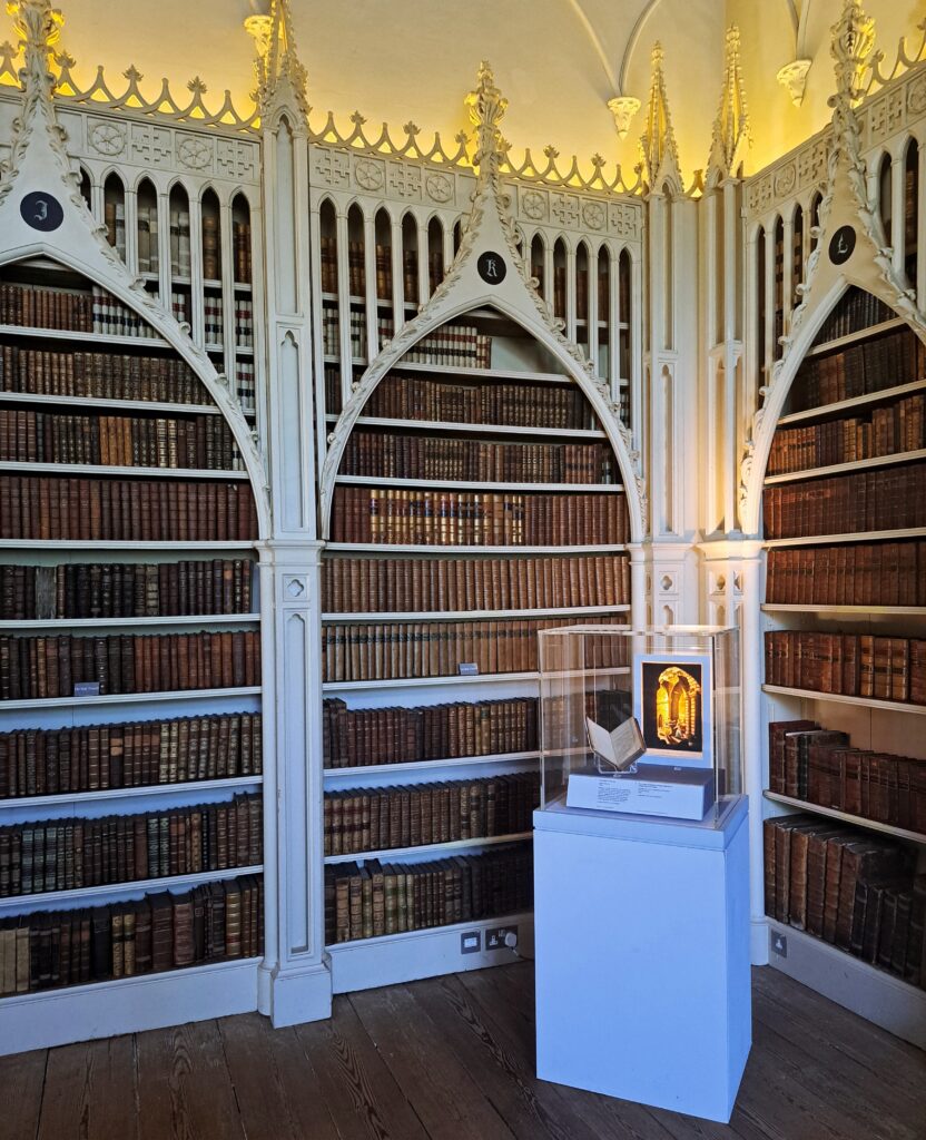 Biblioteca de Walpole na Strawberry Hill House